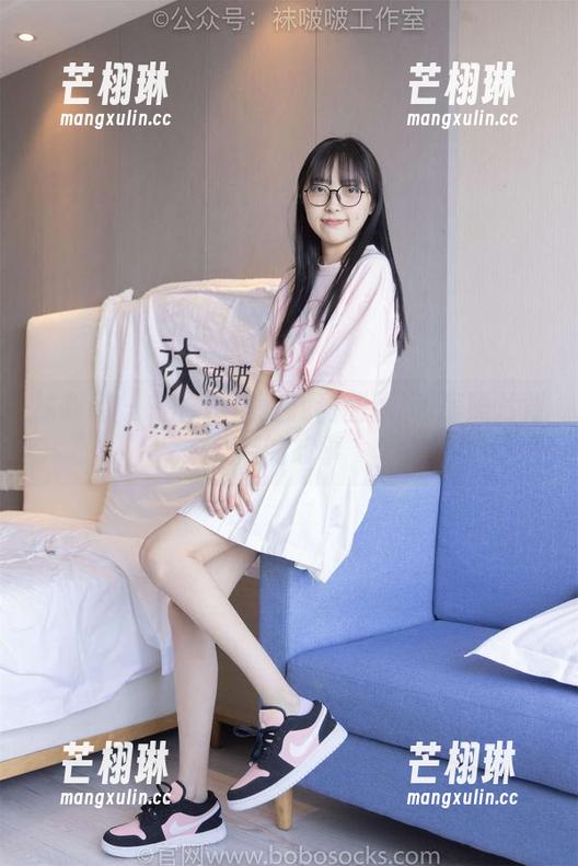 袜啵啵 - 在体操服里找甜甜圈-私房照片背后的故事