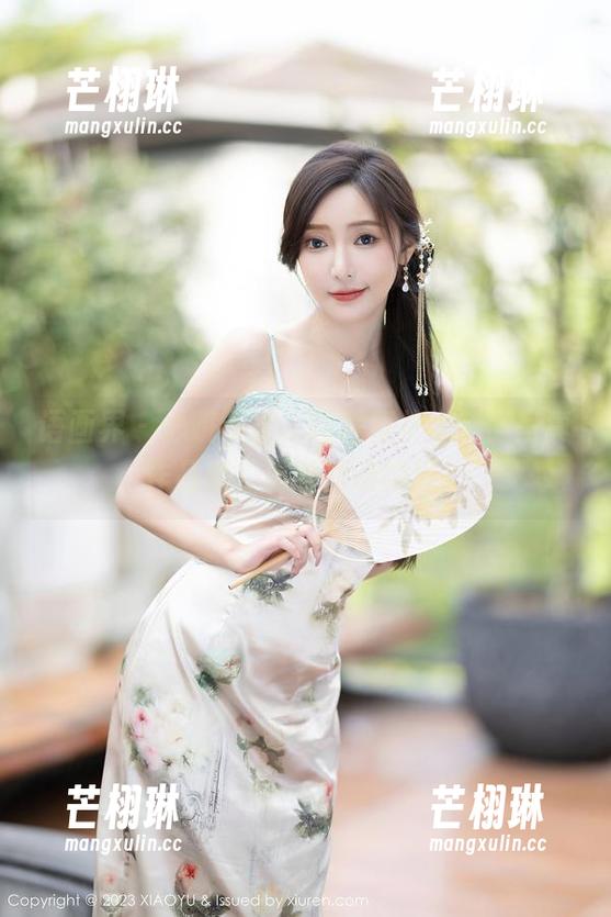 语画界 - 心跳不止，程程程护士制服写真作品集，记录悸动瞬间！