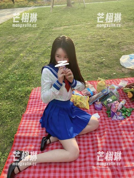 软妹小九九 微密圈 - 最新的“软妹小九九”白色系列,原图让我瞬间想起小时候的那种纯净,要不要这么治愈!