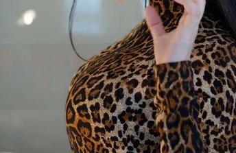 微密圈 – 解锁辣妈女神的体操服：作品之美与资源的瞬间捕捉！