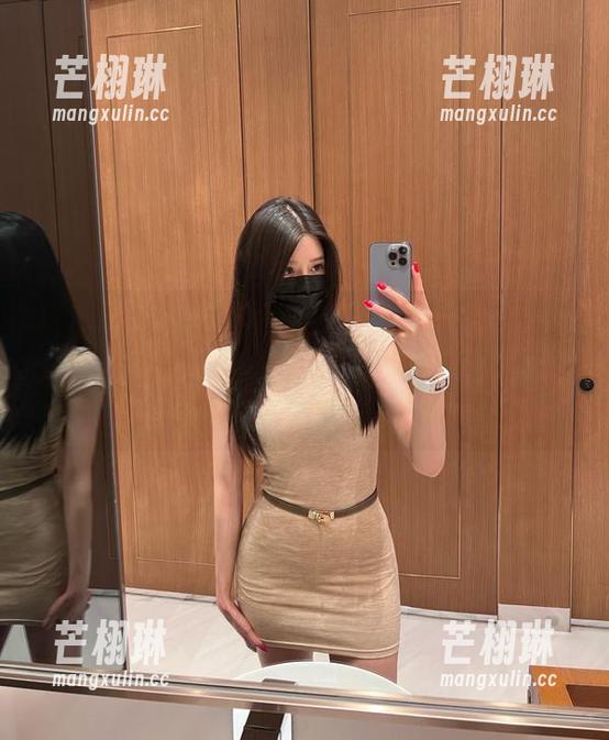 微密圈 - 金希儿的浴室情调来啦！免费套图，跟着镜子里的自己，玩一场湿身的幻梦！