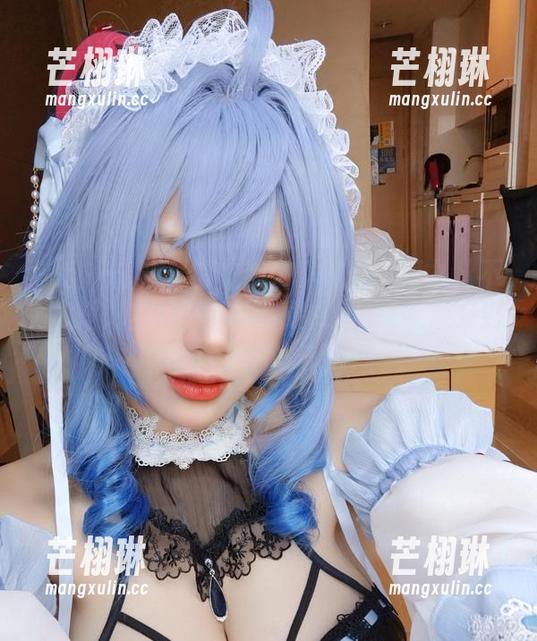 来自一位热心博主的冬季闹剧：阿九从不咕咕(九言)蓝色作品原图，竟让我感受到夏天的微风！