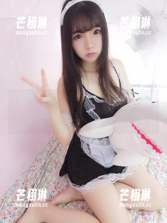 雪晴Astra学姐原图大赏：每一帧都在告诉我，她的人生就像一场流雪般美丽（怎么这么会拍啊）。